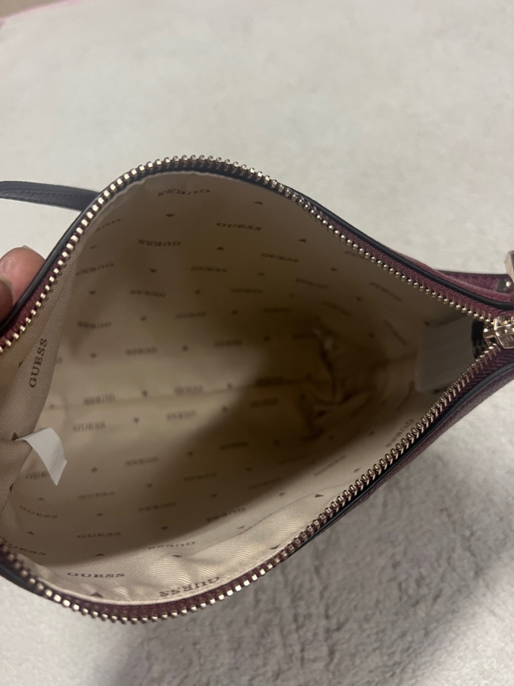Guess Small Handbag - Picture 5 of 5